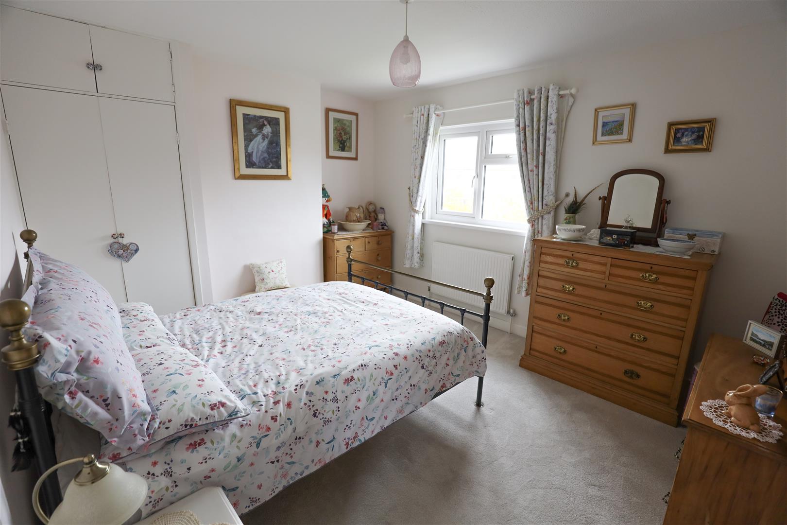 10 Ewenny Road, Wick, Nr Cowbridge, Vale of Glamorgan, CF71 7QA